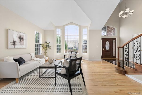 Chandelier, Interior, Living room, Pendant Lights, Wood Texture Flooring