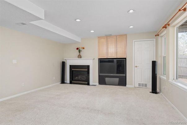 Empty room, Fireplace, Interior, Recessed Lighting
