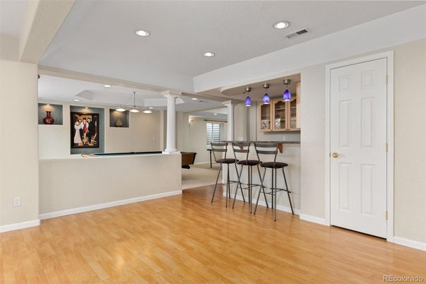 Interior, Pendant Lights, Recessed Lighting, Wood Texture Flooring