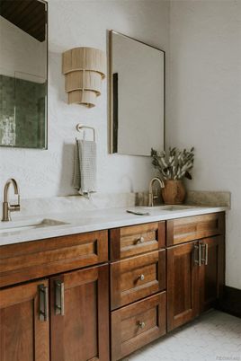 Bathroom, Dual Sink Vanities, Interior, Marble