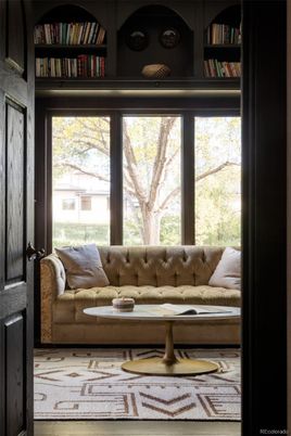 Interior, Living room