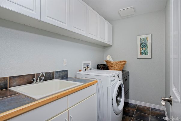 Interior, Washer