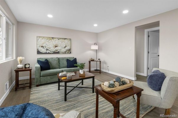 Interior, Living room, Recessed Lighting, Wood Texture Flooring