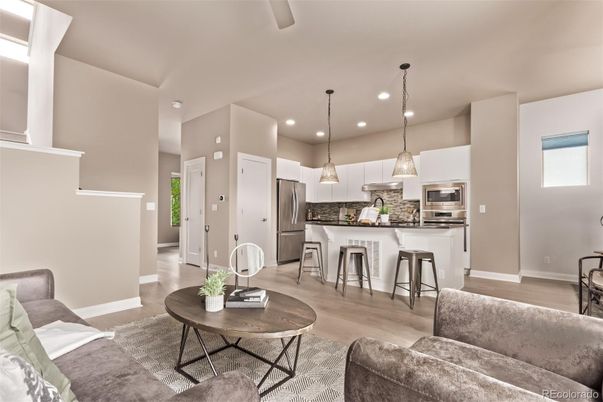 Interior, Kitchen, Living room, Pendant Lights, Recessed Lighting, Stainless Steel Appliances, Wood Texture Flooring