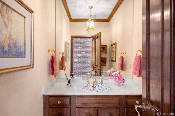 Bathroom, Interior, Pendant Lights