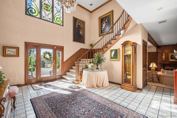 Chandelier, Interior, Recessed Lighting
