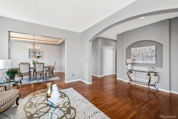 Chandelier, Dining room, Interior, Living room, Recessed Lighting, Wood Texture Flooring