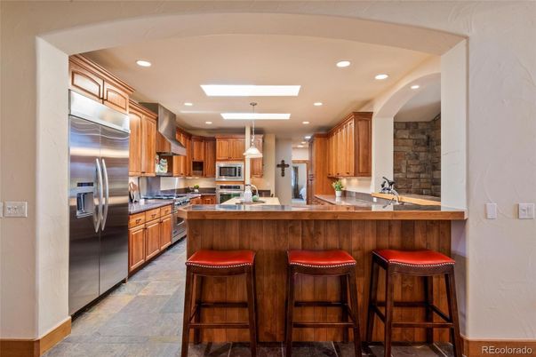 Interior, Kitchen, Pendant Lights, Recessed Lighting, Stainless Steel Appliances
