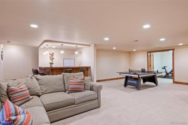 Game Room, Interior, Living room, Pendant Lights, Recessed Lighting