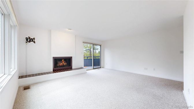 Empty room, Fireplace, Interior
