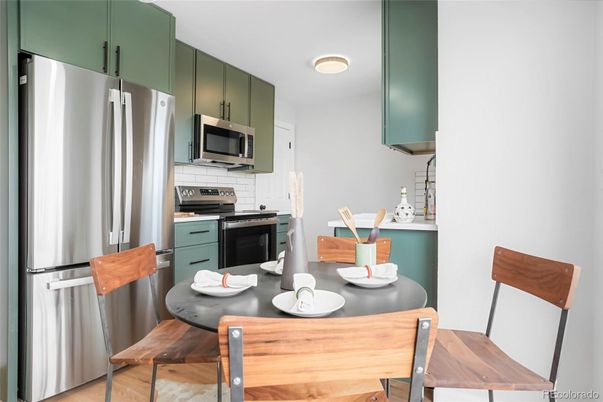 Dining room, Interior, Kitchen, Stainless Steel Appliances, Wood Texture Flooring