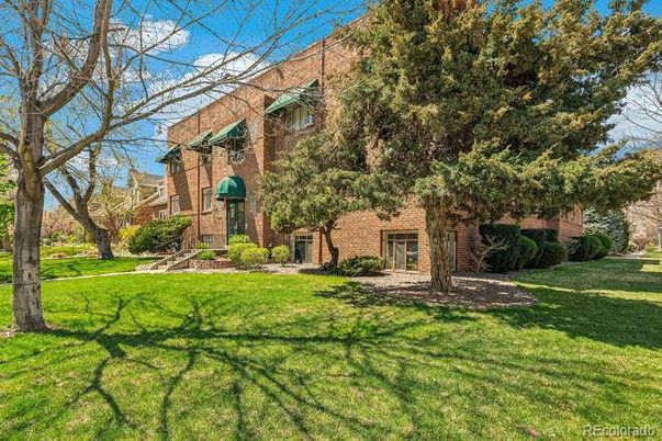 Backyard, Exterior, Facade, Brick Facade, None