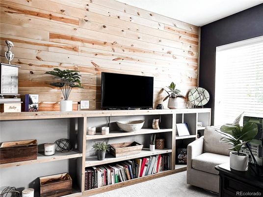 Interior, Wooden Walls