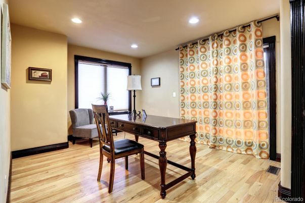 Home Office, Interior, Recessed Lighting, Wood Texture Flooring
