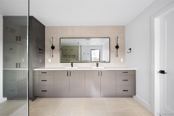 Bathroom, Dual Sink Vanities, Glass Shower, Interior