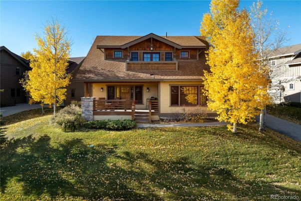 Exterior, Facade, American Craftsman