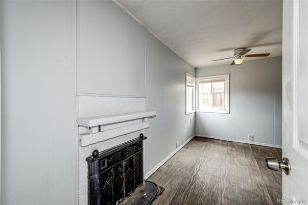 Empty room, Fireplace, Interior, Wood Texture Flooring