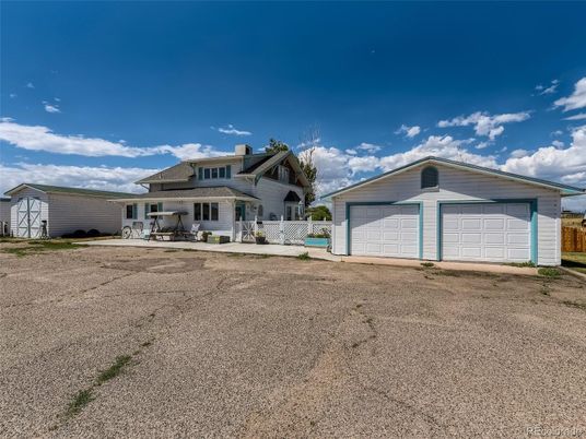 Backyard, Detached Garage, Exterior