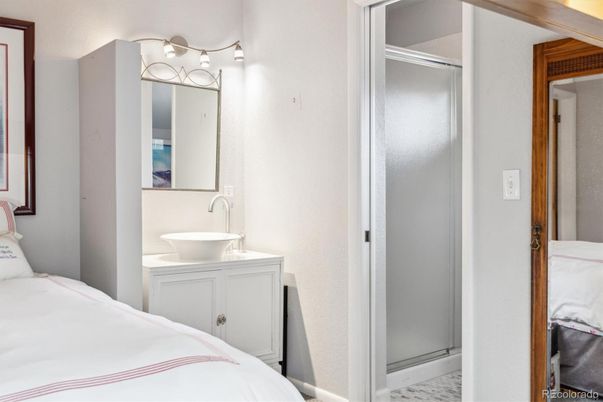 Bathroom, Bedroom, Interior