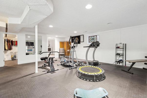 Fitness Equipment, Interior, Recessed Lighting