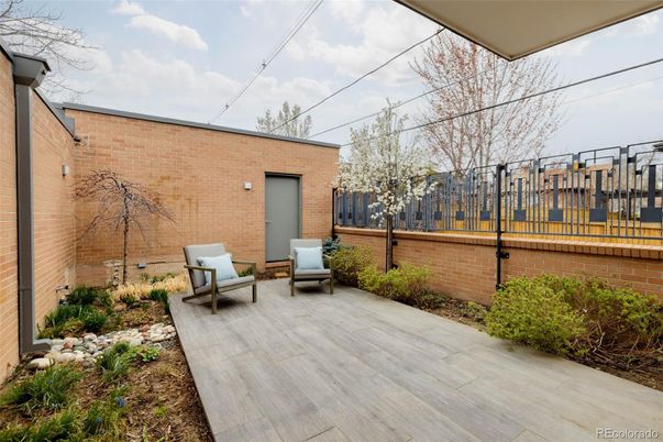 Exterior, Wood Texture Flooring