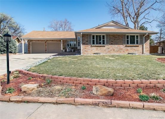 Attached, Exterior, Facade, Brick Facade, Ranch