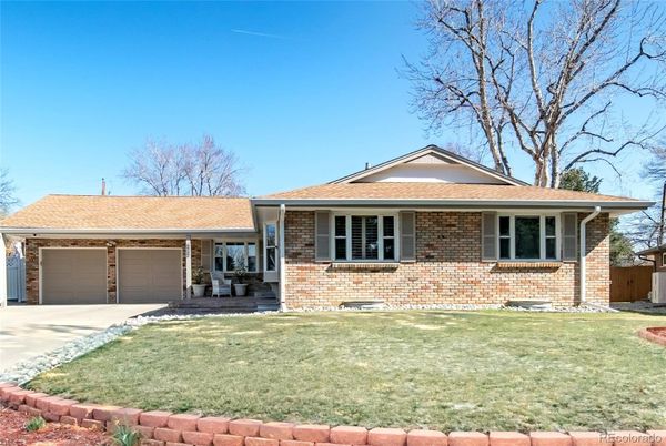 Attached, Exterior, Facade, Brick Facade, Ranch