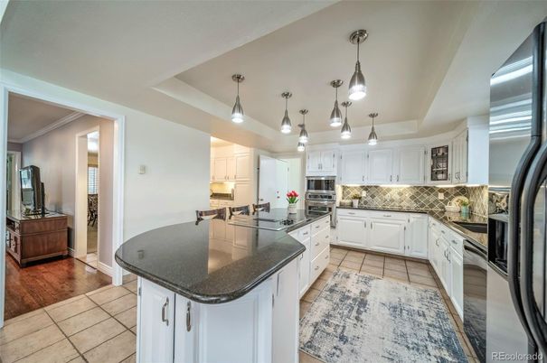 Interior, Kitchen, Pendant Lights, Wood Texture Flooring