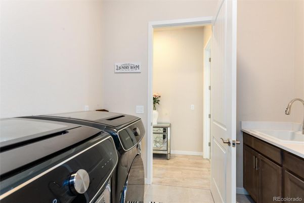 Interior, Washer