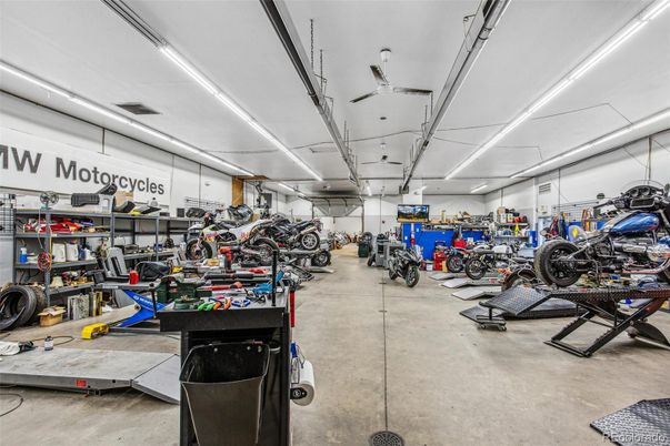 Garage, Interior, Recessed Lighting