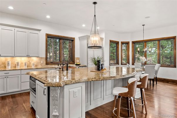 Dining room, Interior, Kitchen, Pendant Lights, Recessed Lighting, Wood Texture Flooring