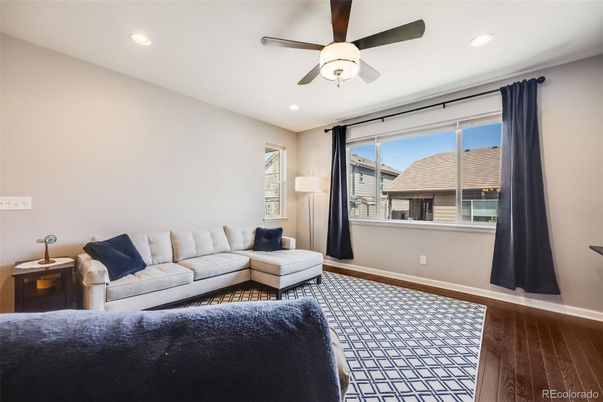 Interior, Living room, Recessed Lighting, Wood Texture Flooring