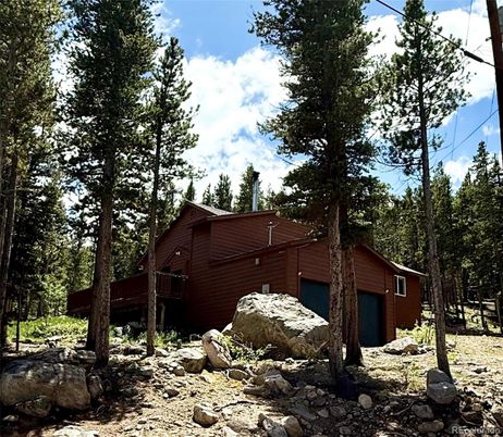 Backyard, Detached Garage, Exterior