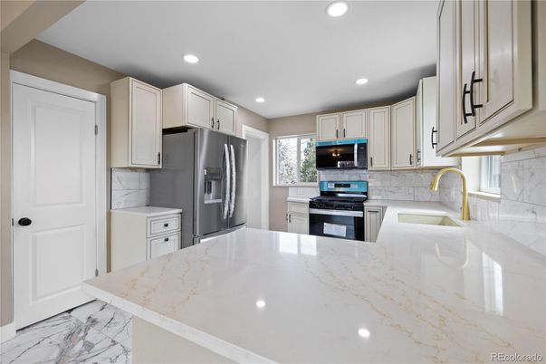 Interior, Kitchen, Marble, Recessed Lighting, Stainless Steel Appliances