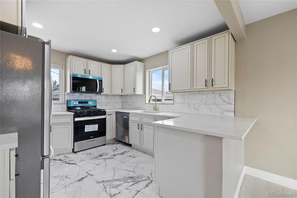 Interior, Kitchen, Marble, Recessed Lighting, Stainless Steel Appliances