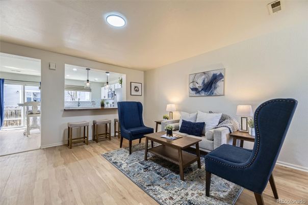 Interior, Living room, Pendant Lights, Wood Texture Flooring