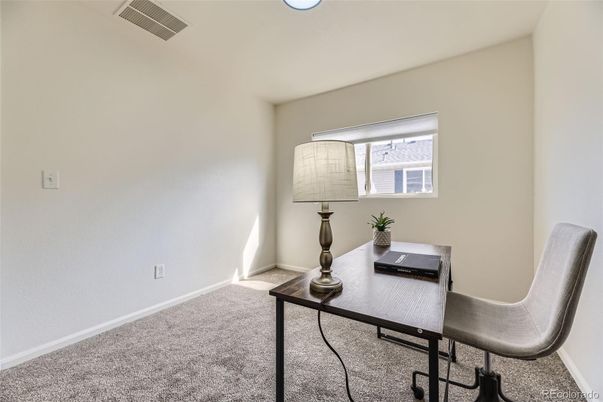 Home Office, Interior