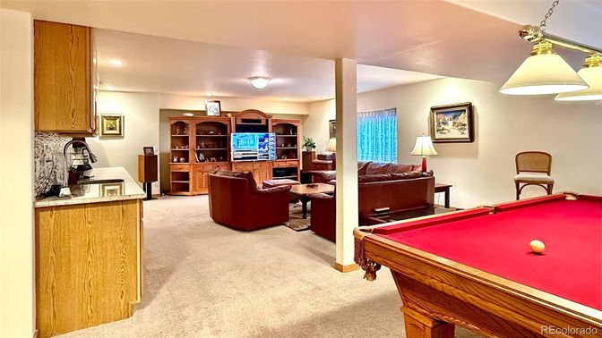 Billiard Table, Game Room, Interior, Living room, Recessed Lighting