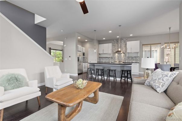Interior, Kitchen, Living room, Pendant Lights, Recessed Lighting, Stainless Steel Appliances, Wood Texture Flooring