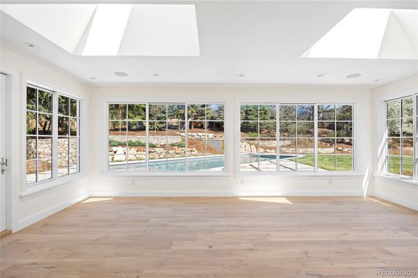 Empty room, Interior, Recessed Lighting, Wood Texture Flooring