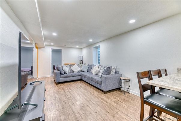 Interior, Living room, Recessed Lighting, Wood Texture Flooring