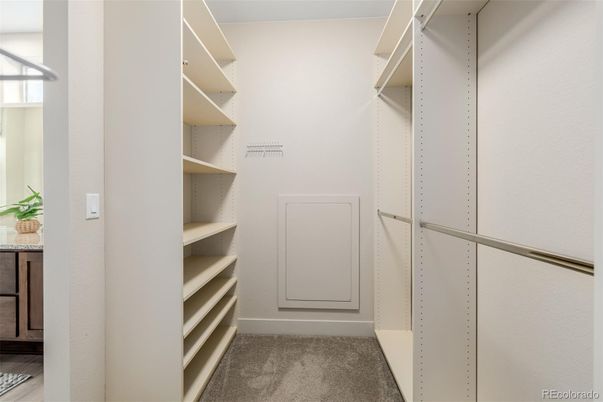 Interior, Walk-in Closets