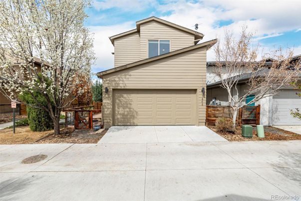 Attached, Detached Garage, Exterior, Facade, None