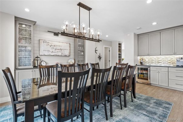Dining room, Interior, Kitchen, Pendant Lights, Recessed Lighting, Wood Texture Flooring