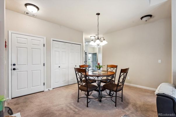 Chandelier, Dining room, Interior