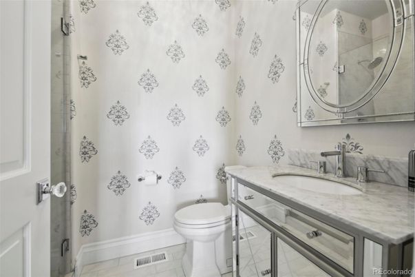Bathroom, Interior