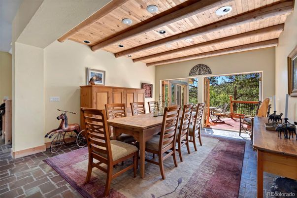 Dining room, Interior, Recessed Lighting, Wooden Beams, Wooden Ceilings