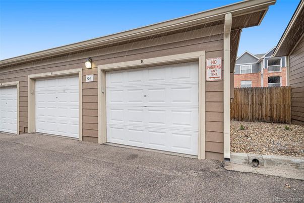 Detached Garage, Exterior
