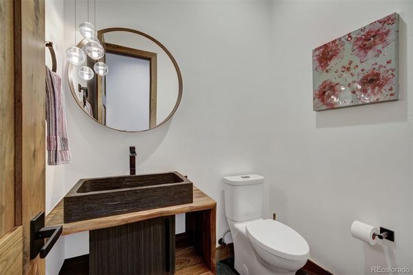 Bathroom, Interior, Pendant Lights