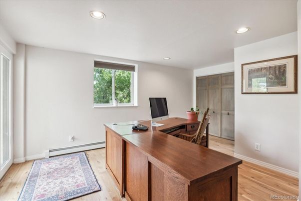 Home Office, Interior, Recessed Lighting, Wood Texture Flooring
